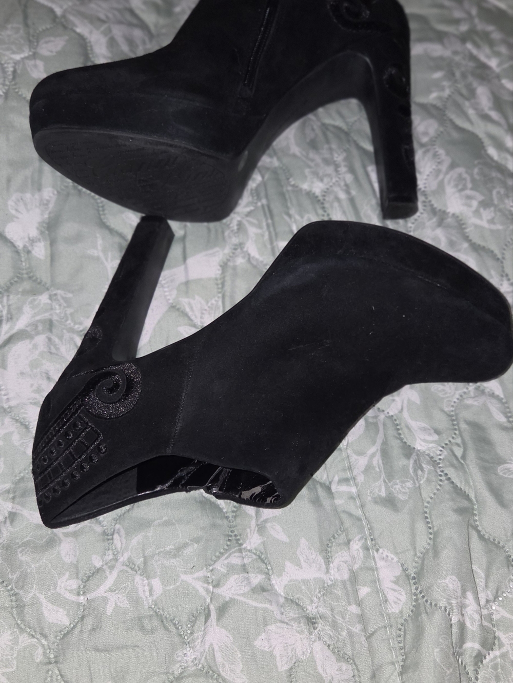 Gianni Bini Black Suede Slip-On Ankle Shoes for Women